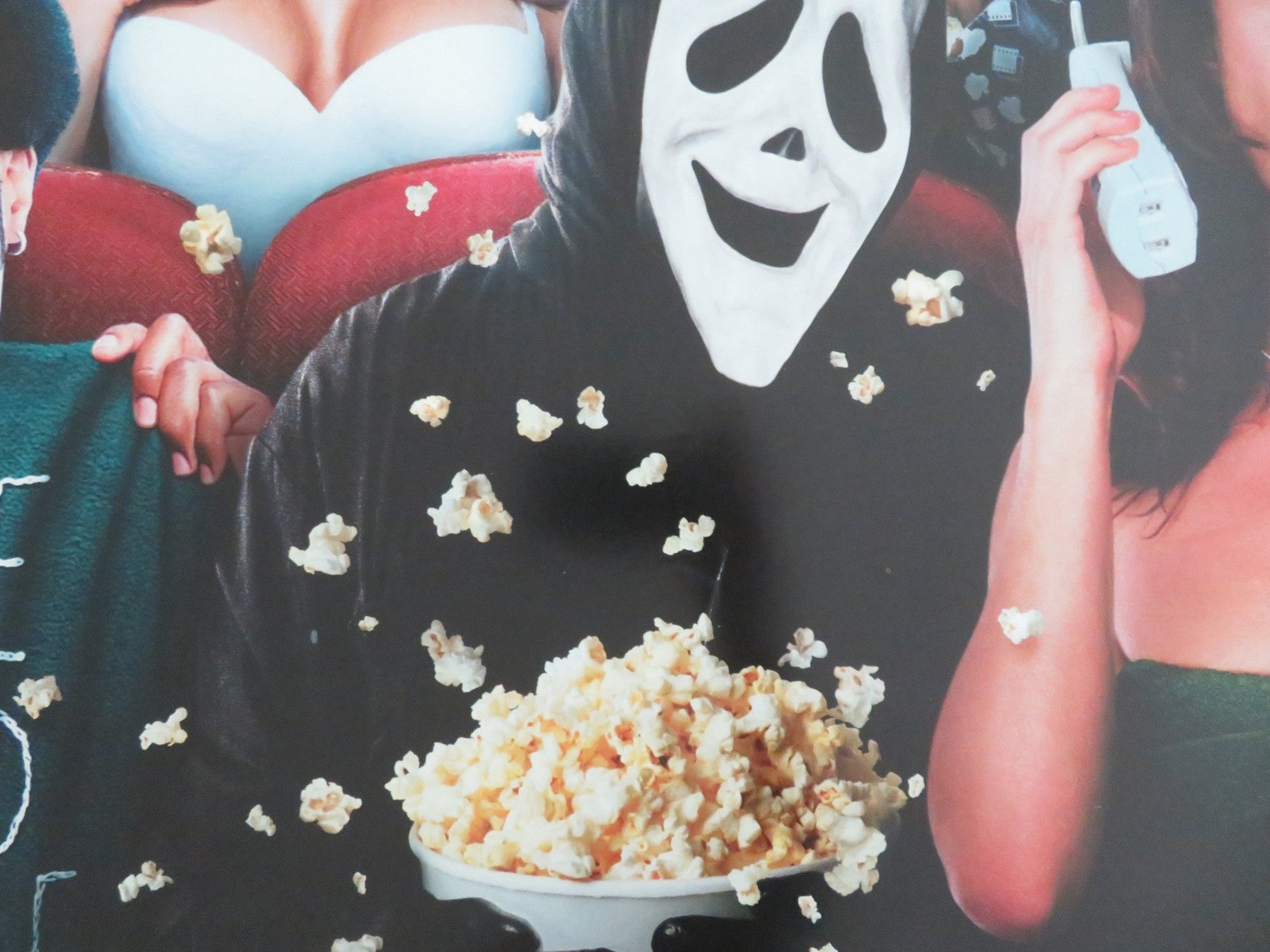 SCARY MOVIE UK QUAD ROLLED POSTER CARMEN ELECTRA DAVE SHERIDAN 2000 - Rendezvous Cinema