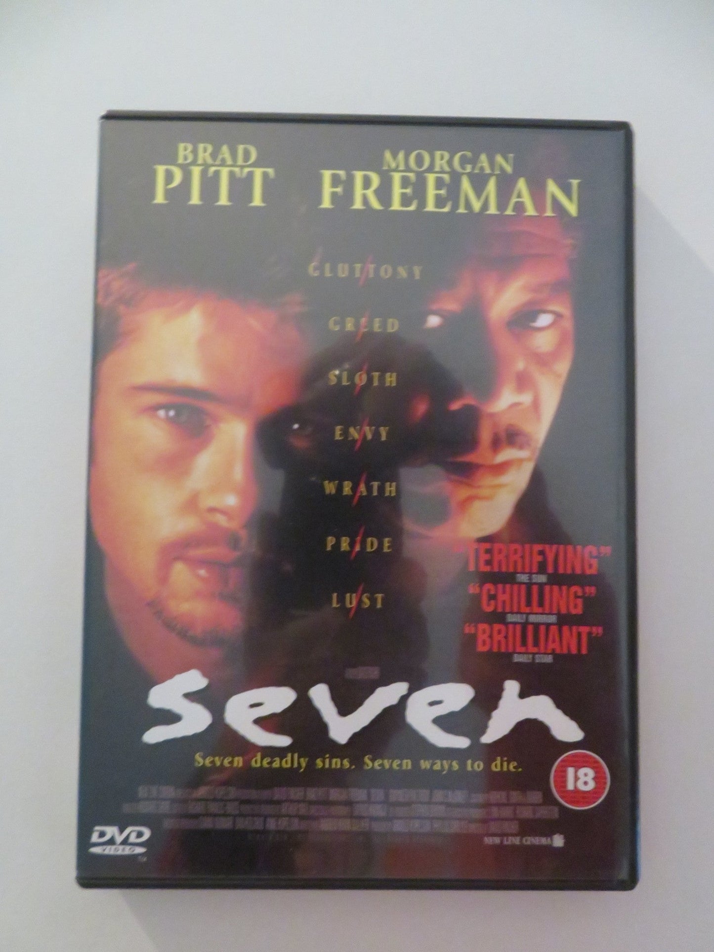 SEVEN (DVD) BRAD PITT MORGAN FREEMAN 1995 REGION 2 Movie posters