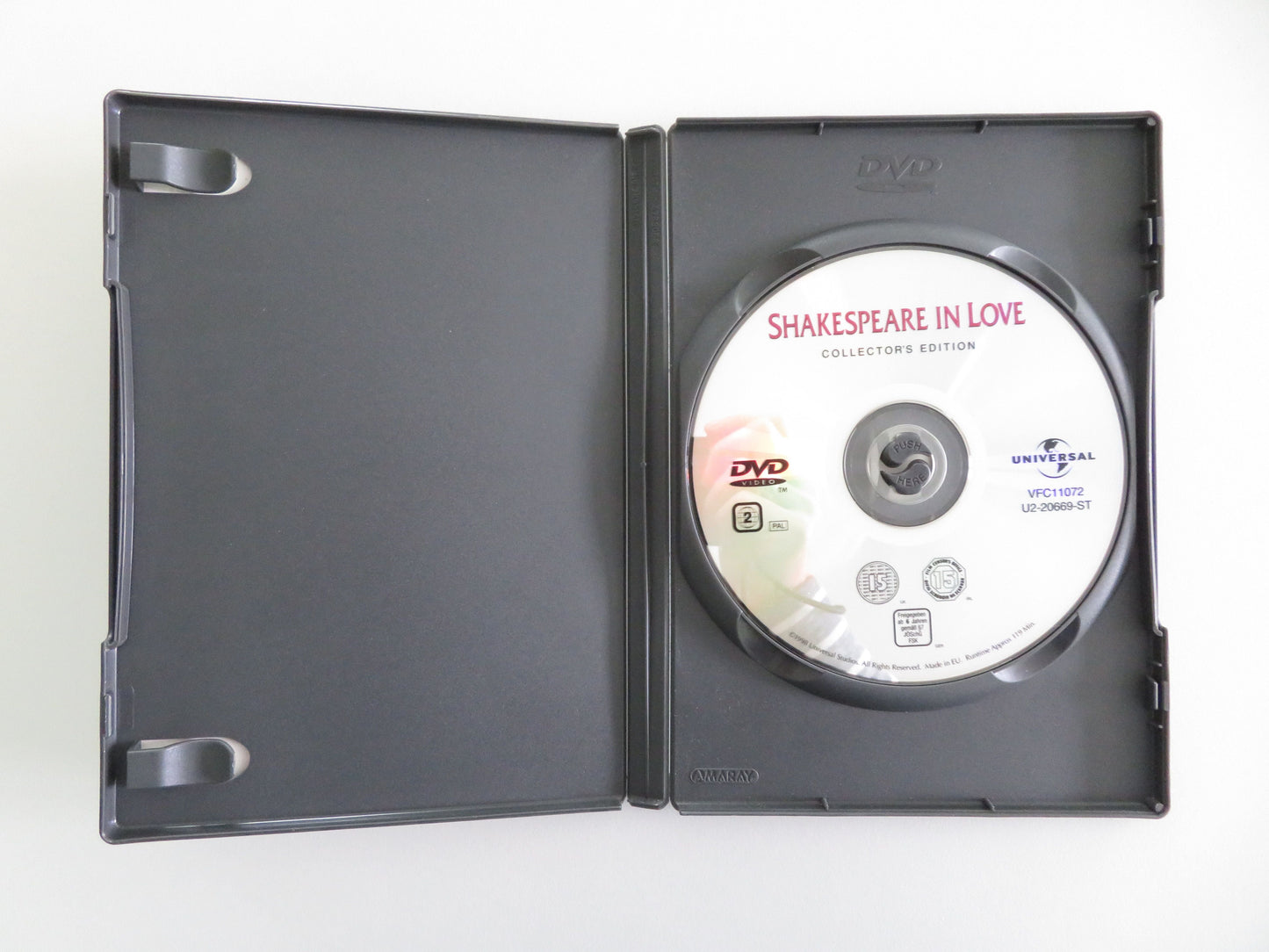Shakespeare in Love - B (DVD) Gwyneth Paltrow Joseph Fiennes 1998 Region 2 Movie posters