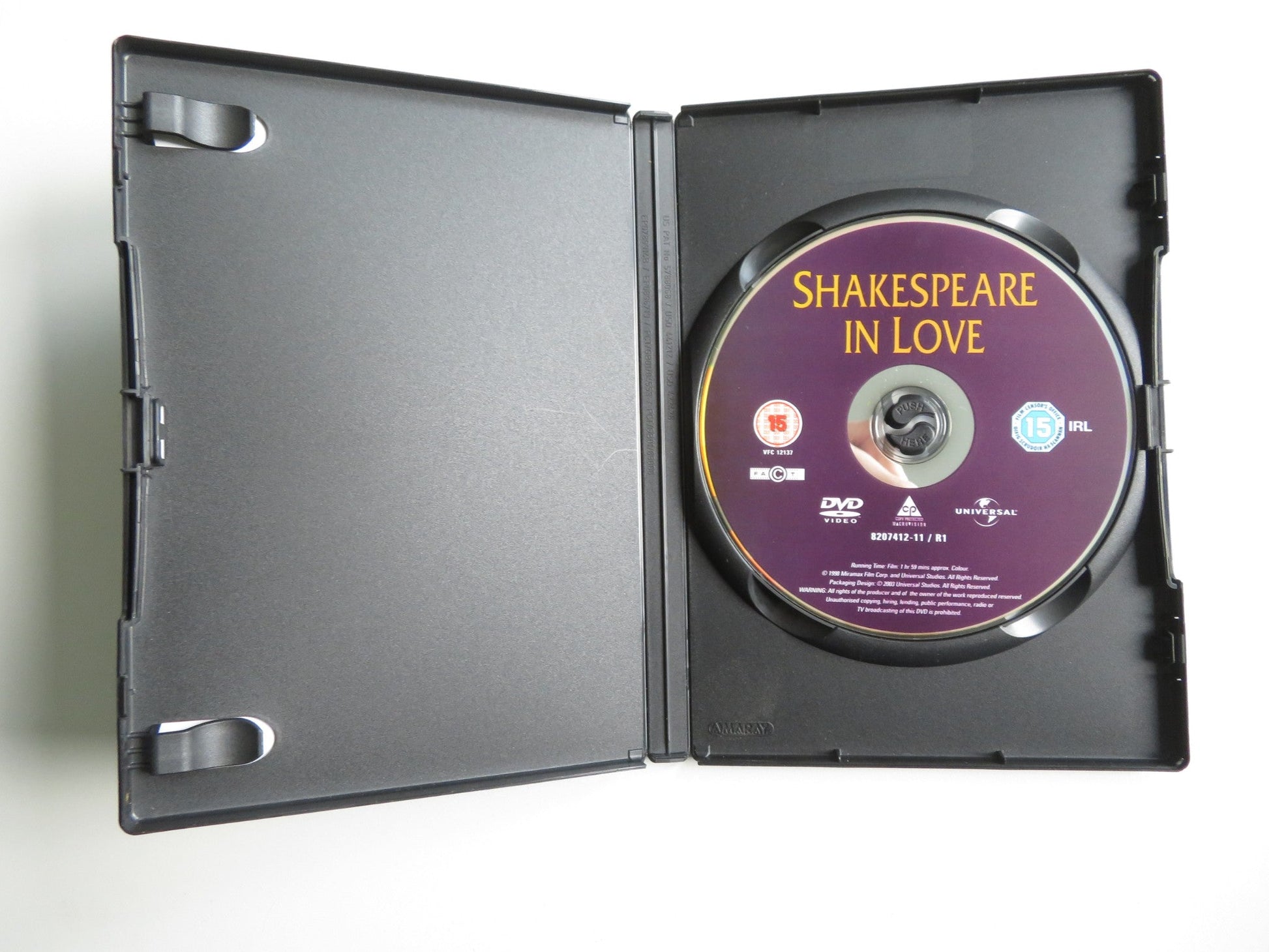 SHAKESPEARE IN LOVE (DVD) GWYNETH PALTROW JOSEPH FIENNES STOPPARD 1998 REGION 2 - Rendezvous Cinema