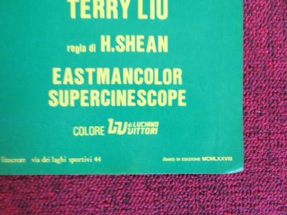 SHAOLIN TEMPLE - A ITALIAN FOTOBUSTA POSTER ALEXANDER SENG NORAL WALL 1978 Rendezvous Cinema Movie posters