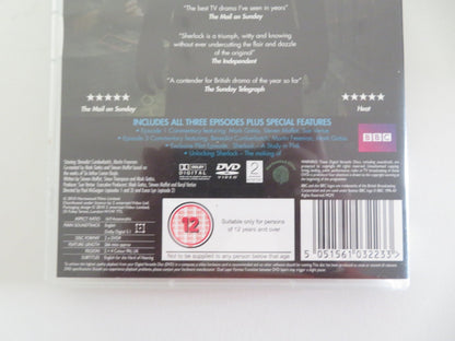 SHERLOCK - FIRST 3 EPISODES -2 DISCS (DVD) BENEDICT CUMBERBATCH 2010 REGION 2, 4 - Rendezvous Cinema