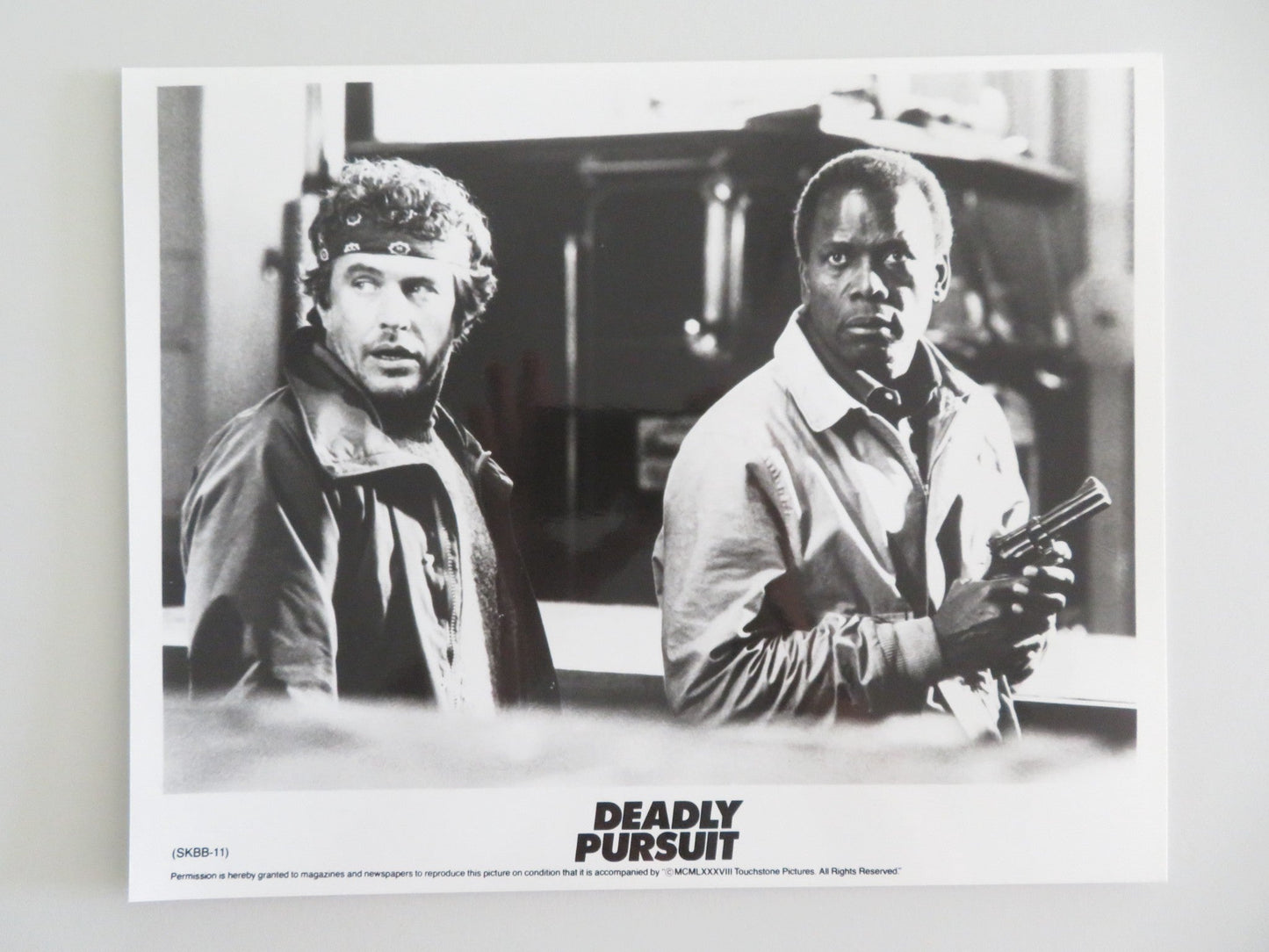 SHOOT TO KILL MOVIE STILL PHOTO LOT OF 8 SIDNEY POITIER TOM BERENGER 1988 Movie posters