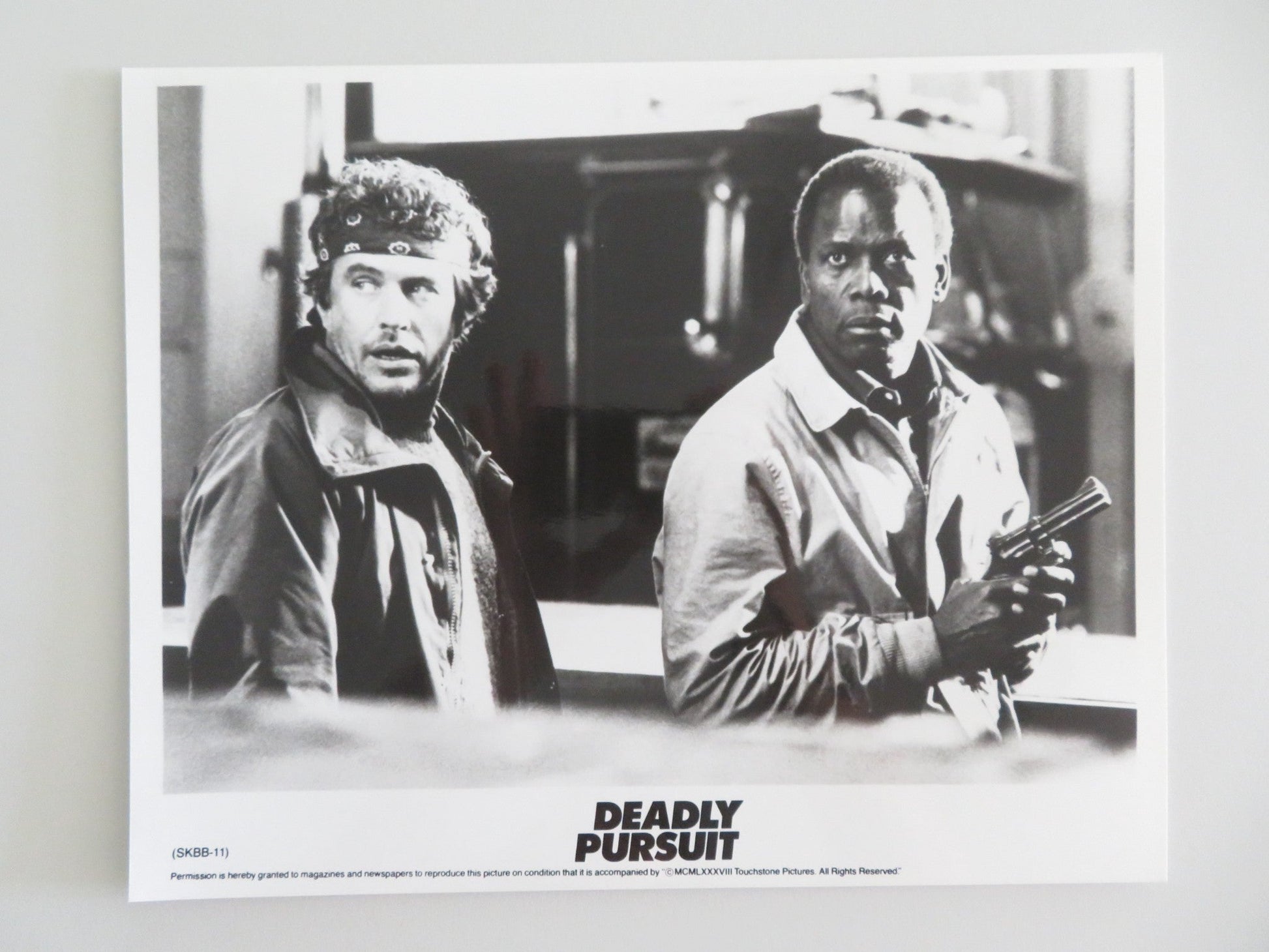SHOOT TO KILL MOVIE STILL PHOTO LOT OF 8 SIDNEY POITIER TOM BERENGER 1988 Movie posters