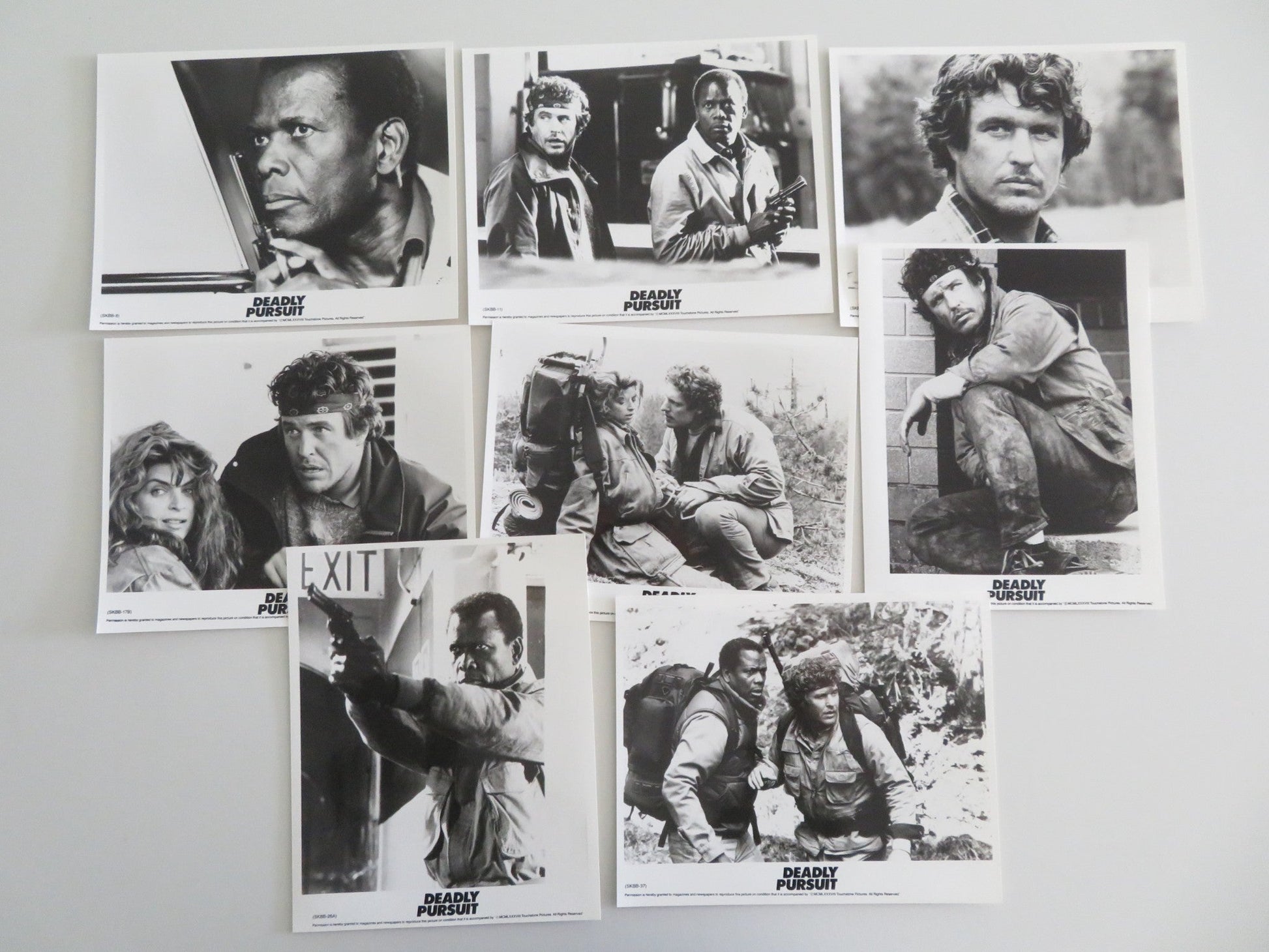 SHOOT TO KILL MOVIE STILL PHOTO LOT OF 8 SIDNEY POITIER TOM BERENGER 1988 Movie posters