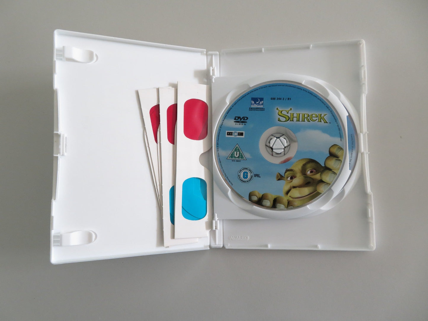 SHREK +3.D THE STORY CONTINUES - 2 DISC SET (DVD) MIKE MYERS 2001 REGION 2, 4 Movie posters