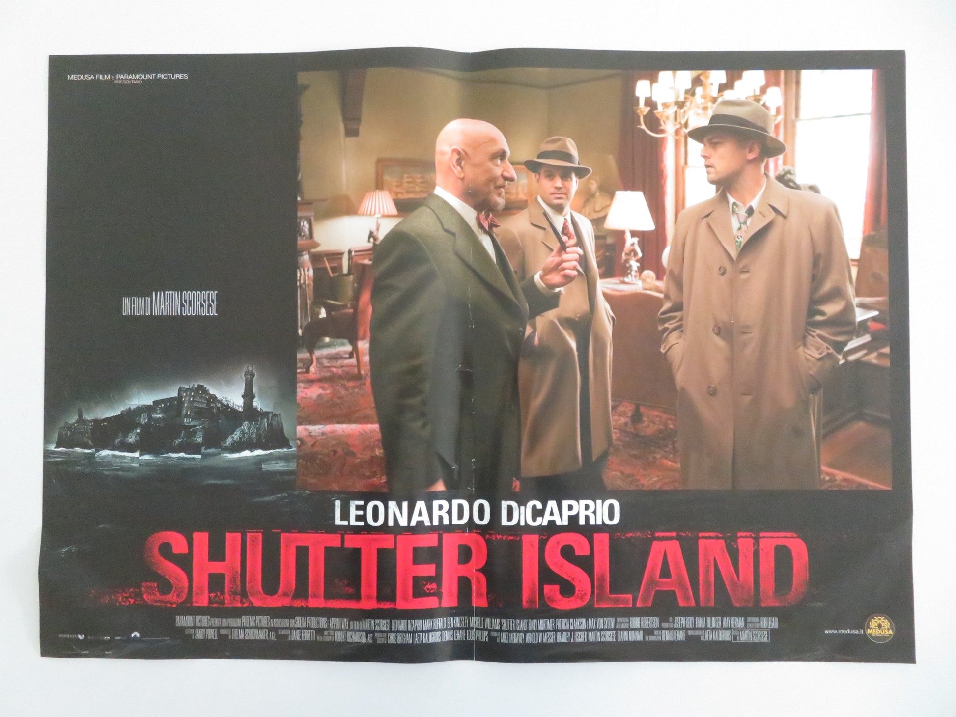 Shutter Island Italian Fotobusta Poster Leonardo DiCaprio Mark Ruffalo 2010 Movie posters