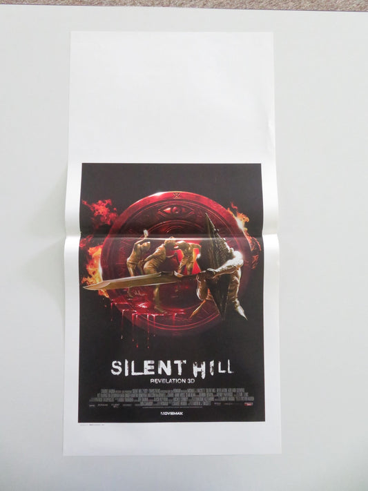 Silent Hill: Revelation Italian Locandina Poster Adelaide Clemens 2012 Movie posters