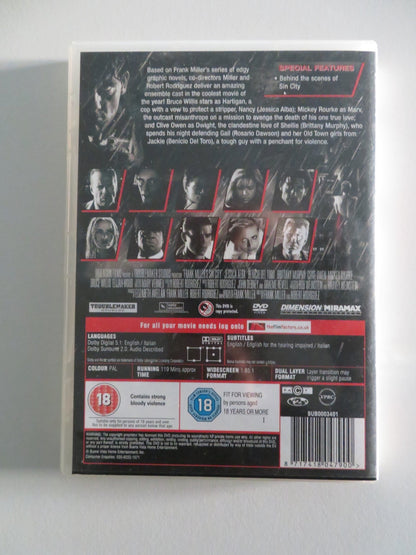 SIN CITY (DVD) BRUCE WILLIS BENICIO DEL TORO 2005 REGION 2 Movie posters