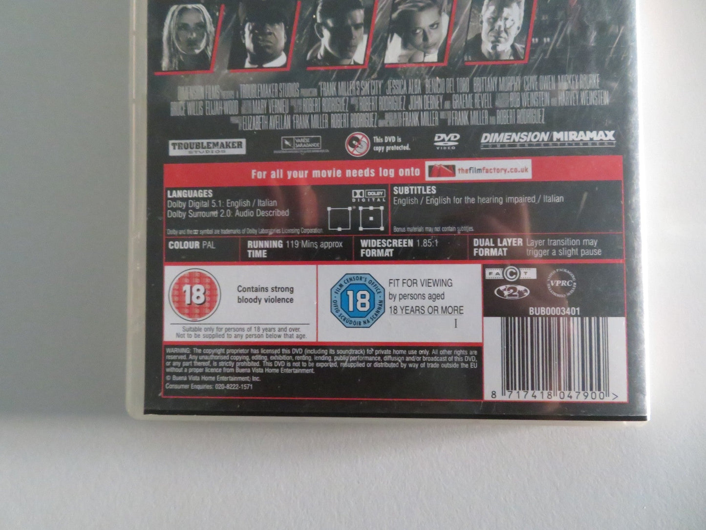 SIN CITY (DVD) BRUCE WILLIS BENICIO DEL TORO 2005 REGION 2 Movie posters