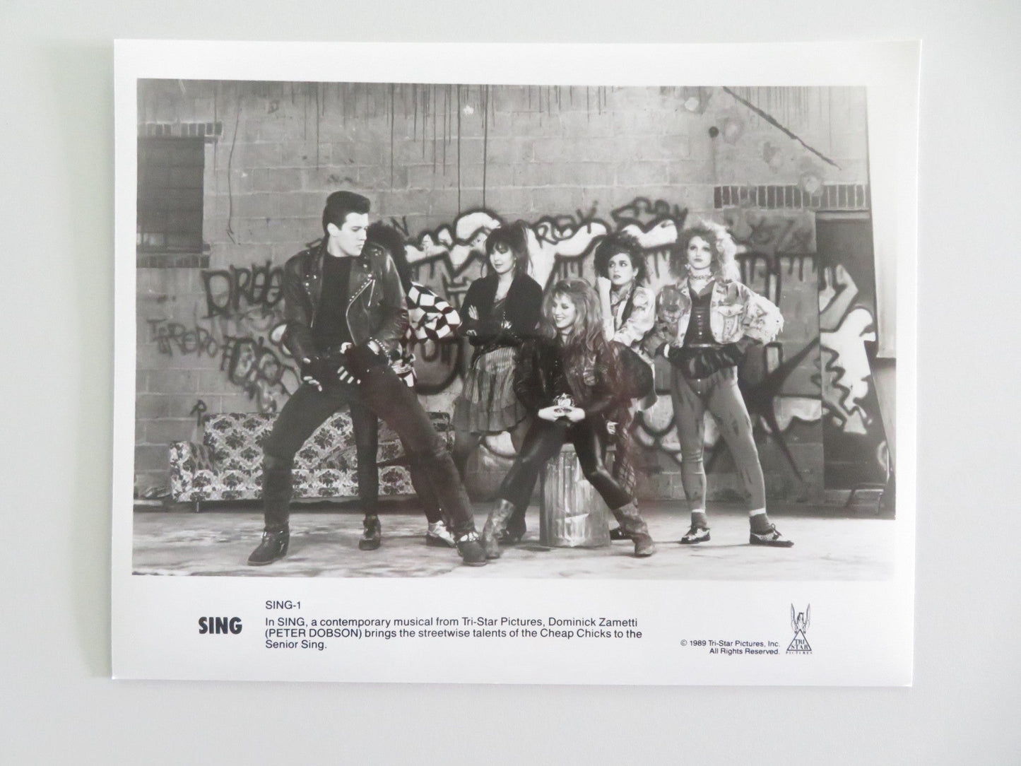 SING - B MOVIE STILL PHOTO LOT OF 3 PETER DOBSON LORRAINE BRACCO 1989 Movie posters