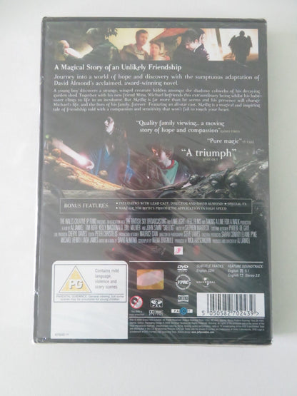 Skellig (DVD) Tim Roth Kelly MacDonald 2009 Region 2 Movie posters