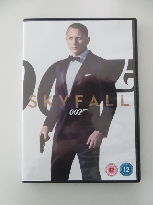 Skyfall (DVD) 007 Daniel Craig Judi Dench 2012 Region 2 Movie posters