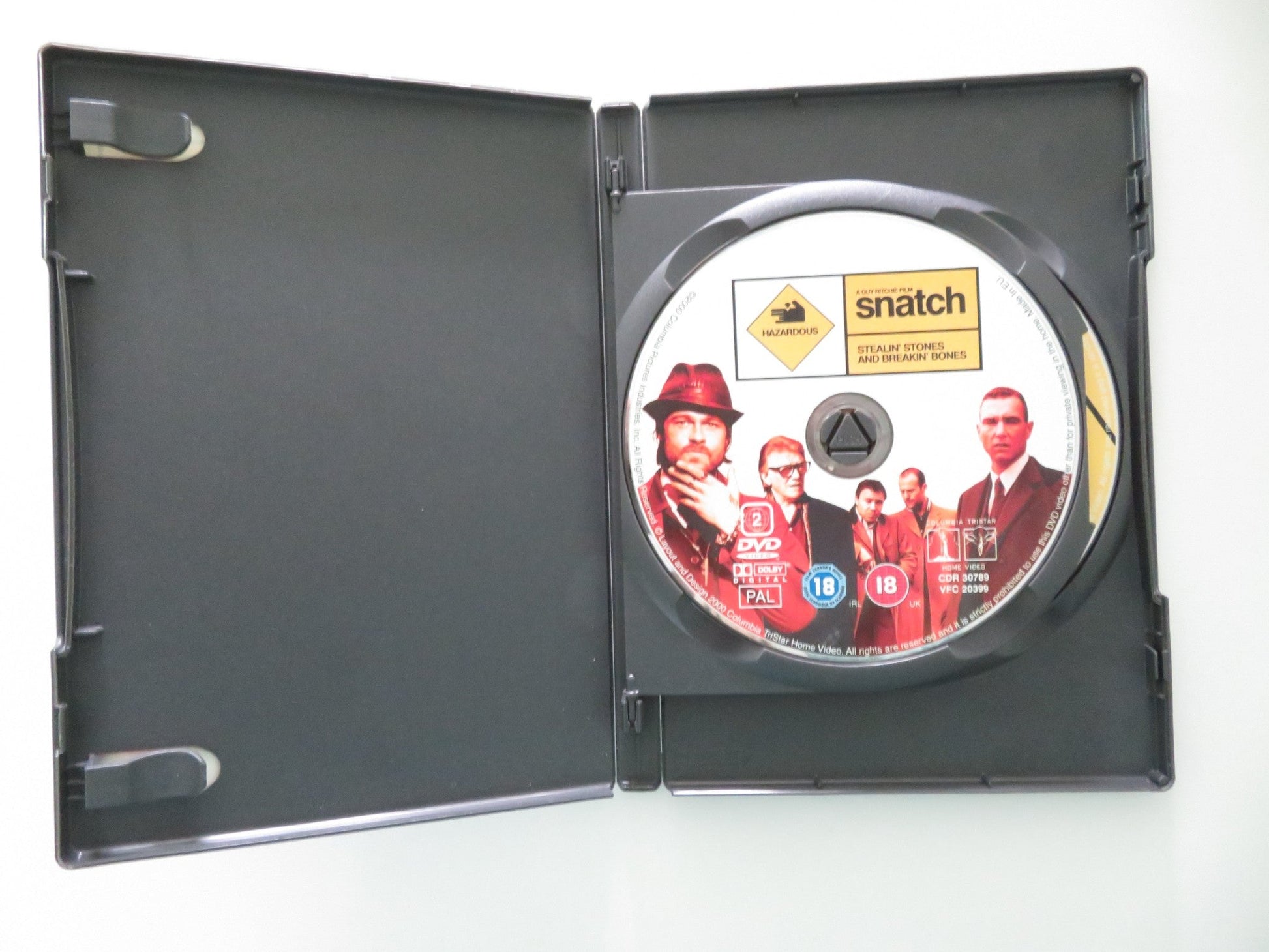 Snatch - B (DVD) Brad Pitt Stephen Graham 2000 Region 2 Movie posters