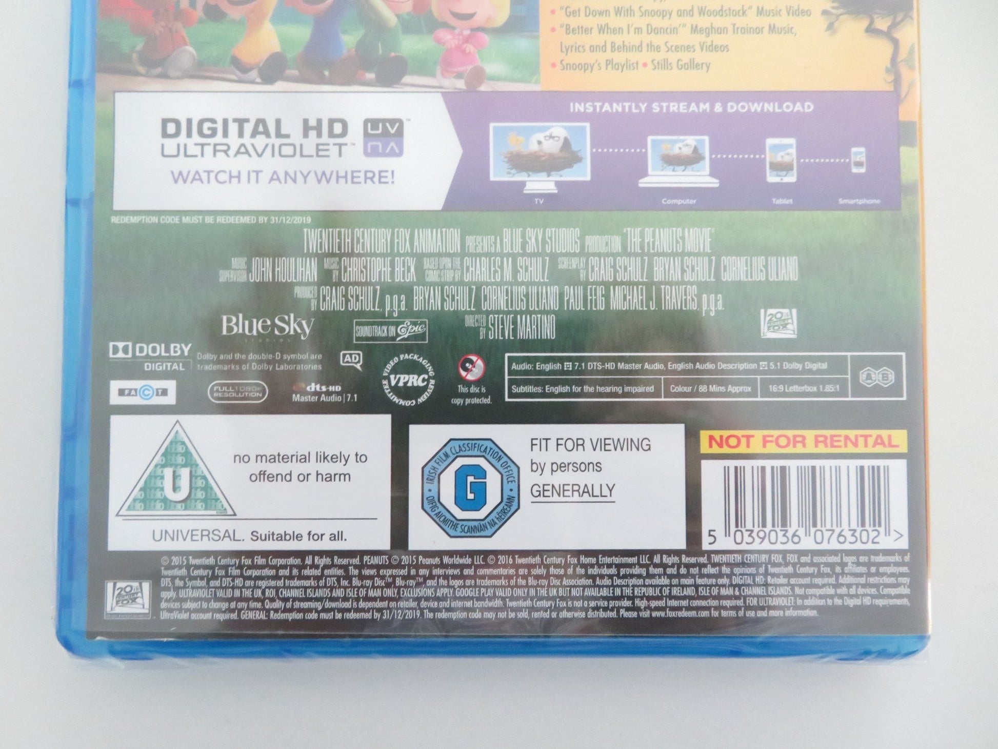 SNOOPY AND CHARLIE BROWN: THE PEANUTS MOVIE (BLU - RAY) 2015 REGION A, B Movie posters