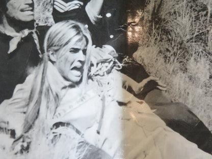 SOLDIER BLUE - B ITALIAN FOTOBUSTA POSTER CANDICE BERGEN DONALD PLEASENCE 1970 Rendezvous Cinema Movie posters