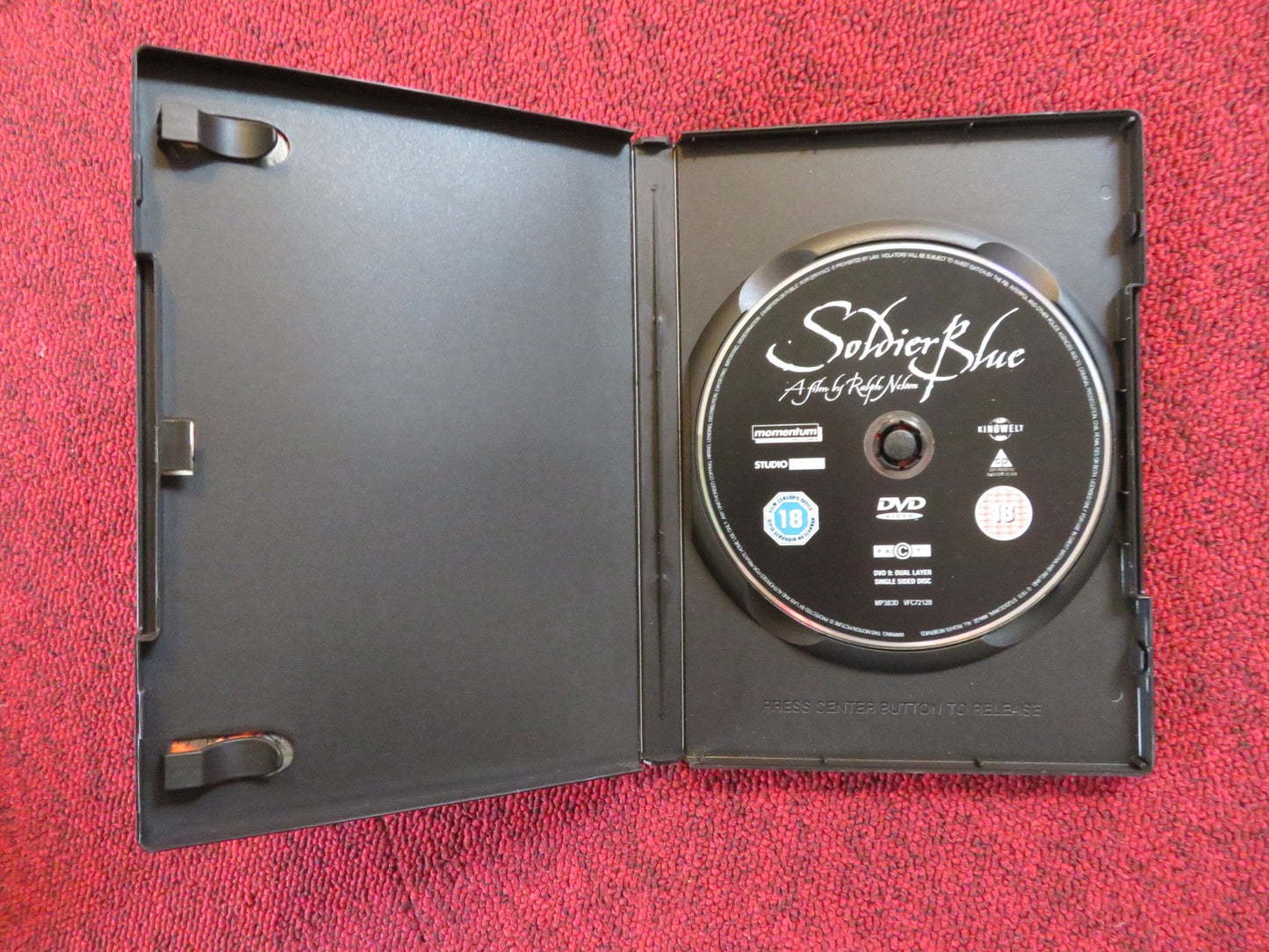 SOLDIER BLUE (DVD) CANDICE BERGEN PETER STRAUSS 1970 REGION 2 Rendezvous Cinema Movie posters
