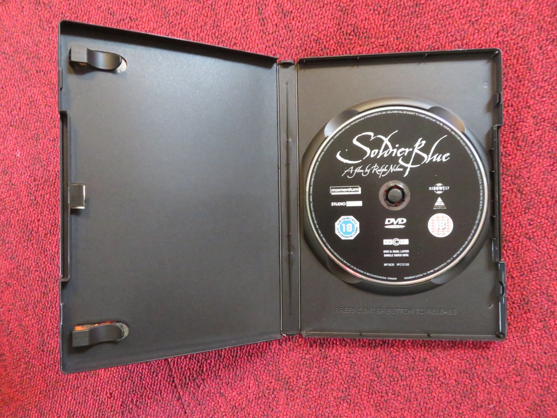 SOLDIER BLUE (DVD) CANDICE BERGEN PETER STRAUSS 1970 REGION 2 Rendezvous Cinema Movie posters