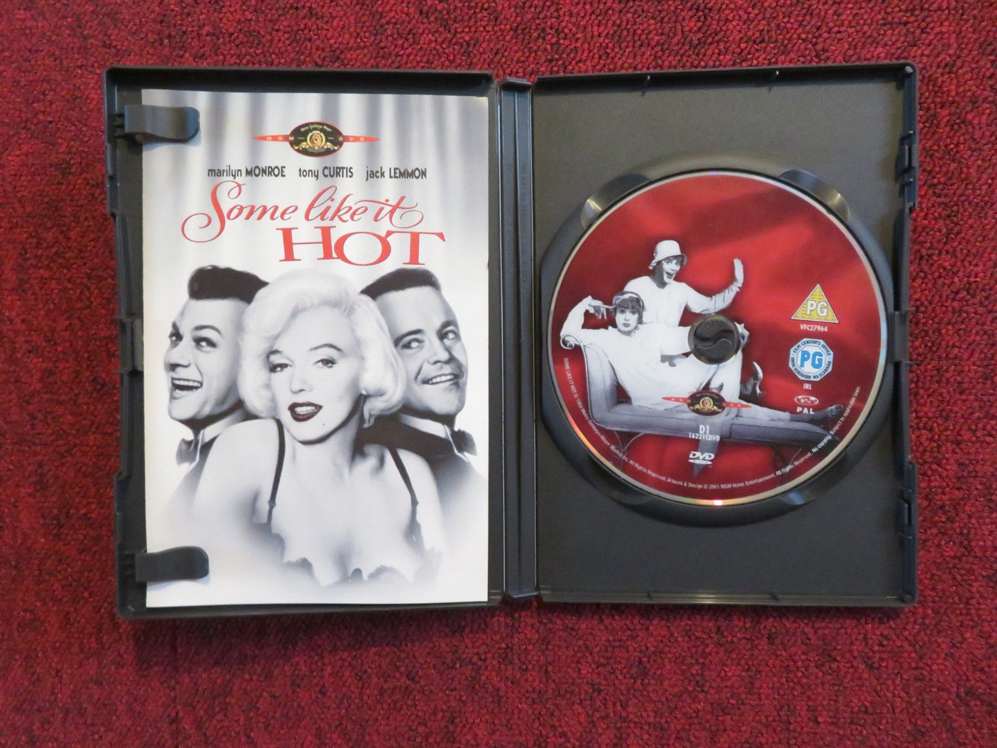 SOME LIKE IT HOT (DVD) MARILYN MONROE JACK LEMMON TONY CURTIS 1959 REGION 2 Rendezvous Cinema Movie posters