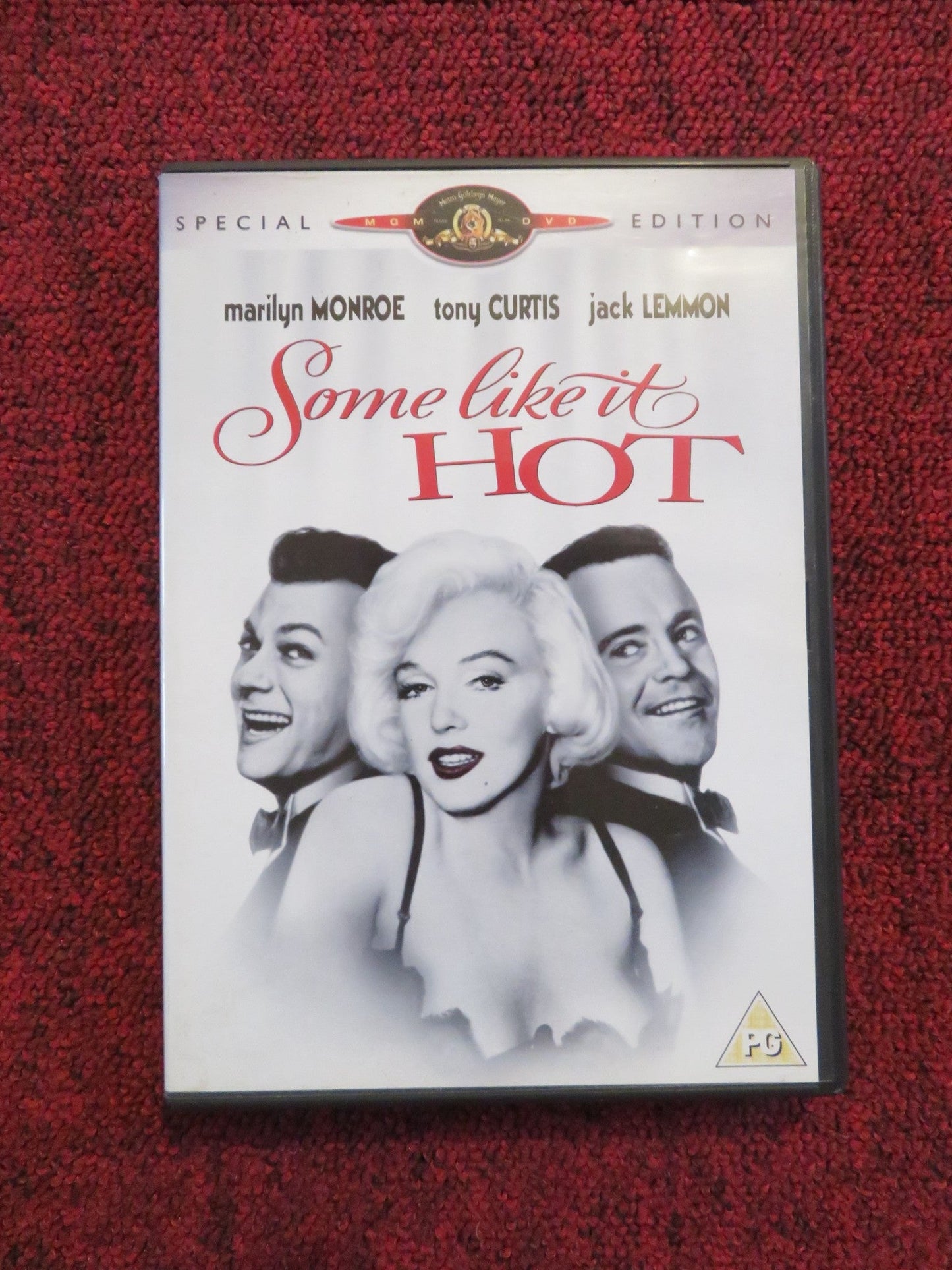SOME LIKE IT HOT (DVD) MARILYN MONROE JACK LEMMON TONY CURTIS 1959 REGION 2 Rendezvous Cinema Movie posters