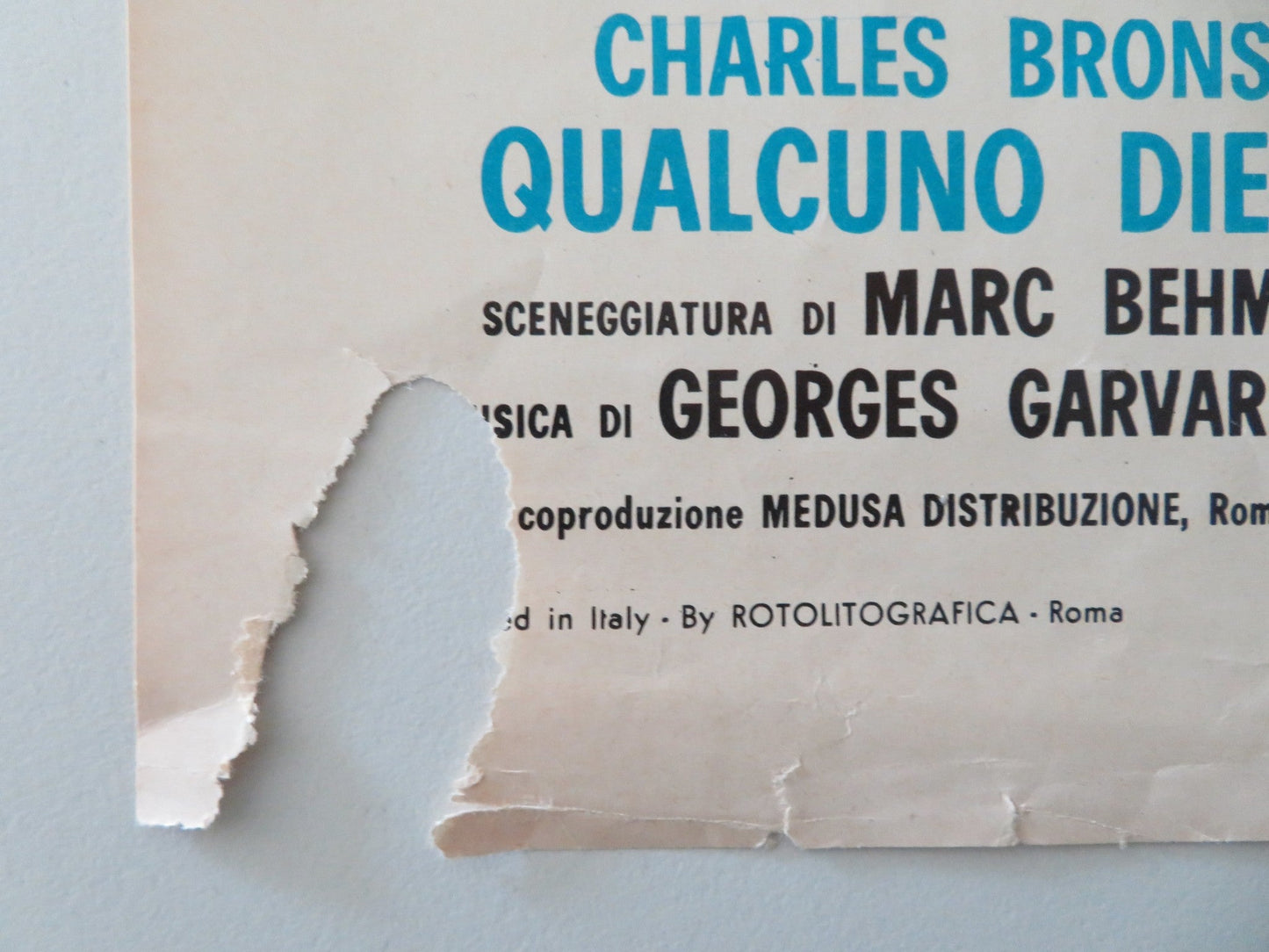 SOMEONE BEHIND THE DOOR ITALIAN LOCANDINA POSTER BRONSON ANTHONY PERKINS 1971 Movie posters