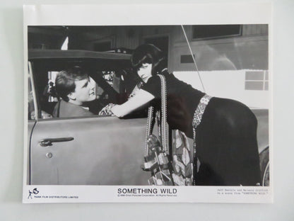 SOMETHING WILD - B MOVIE STILL PHOTO LOT OF 4 JEFF DANIELS MELANIE GRIFFITHS 1986 Movie posters