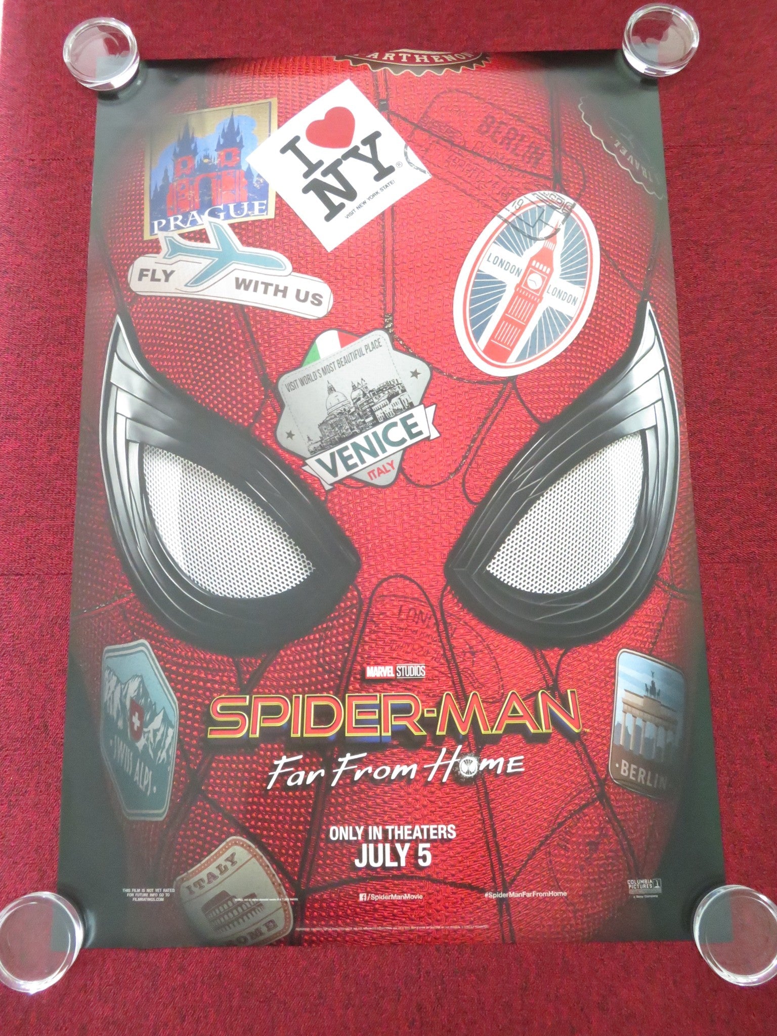 SPIDER - MAN: FAR FROM HOME - A ONE SHEET ROLLED POSTER TOM HOLLAND 2019 Movie posters