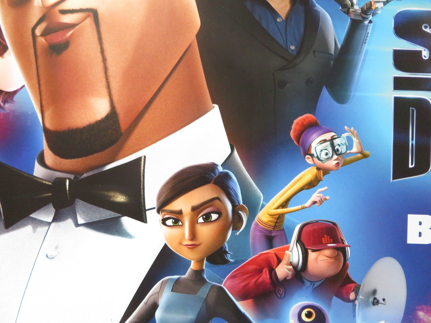 SPIES IN DISGUISE UK QUAD ROLLED POSTER WILL SMITH MARK RONSON 2019 Rendezvous Cinema Movie posters