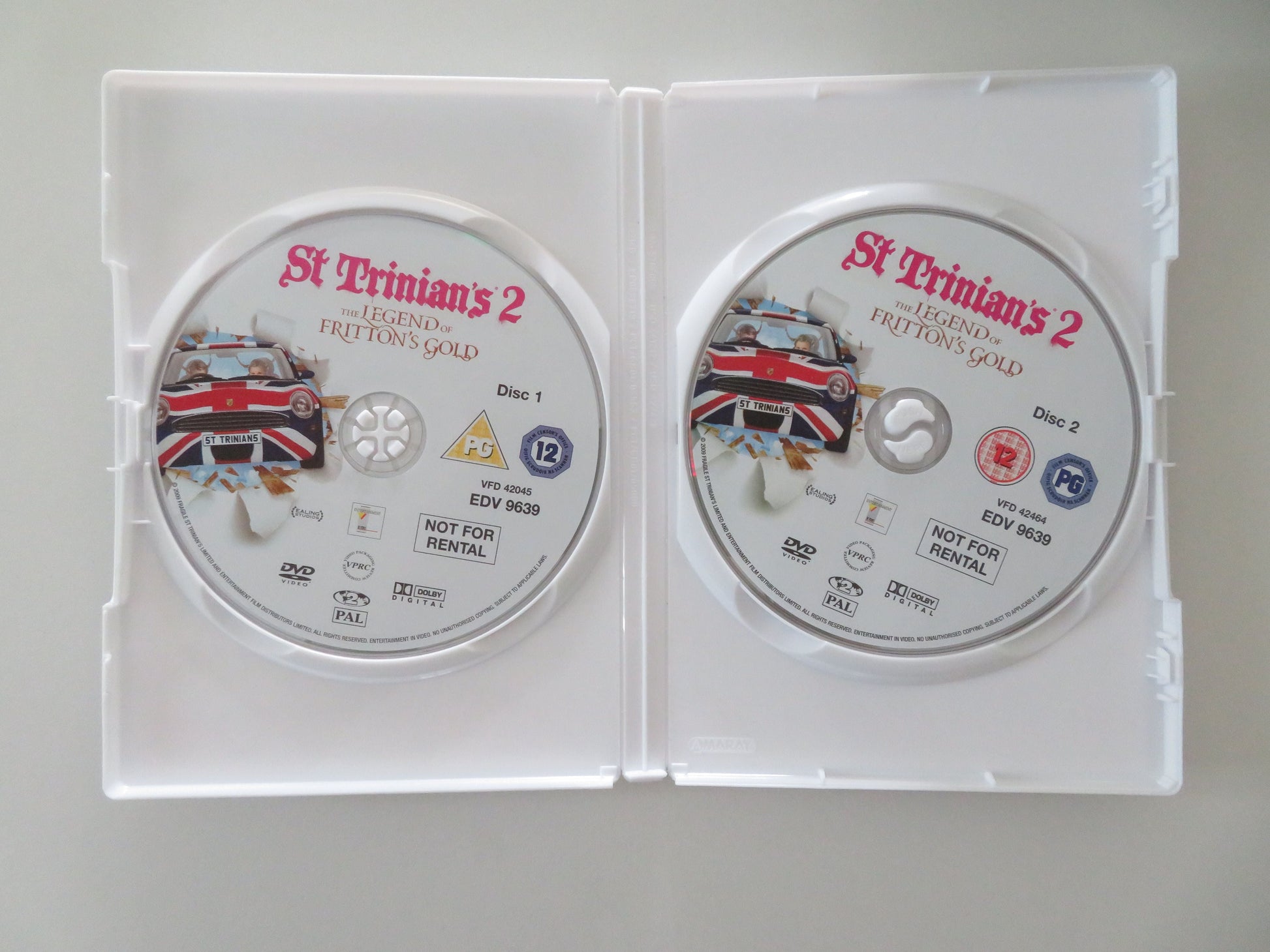 St Trinian's 2: The Legend of Fritton's Gold (DVD) Rupert Everett Colin Firth 2009 Region 2 Movie posters