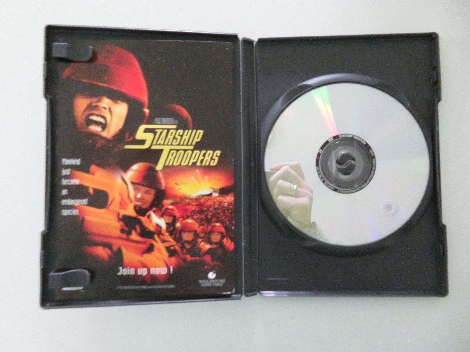 Starship Troopers (DVD) Casper Van Dien Denise Richards 1997 Region 2 Movie posters