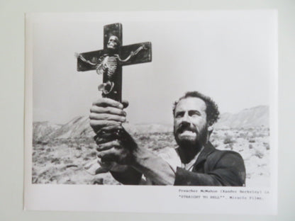 STRAIGHT TO HELL MOVIE STILL PHOTO LOT OF 9 DENNIS HOPPER GRACE JONES POGUES '87 - Rendezvous Cinema