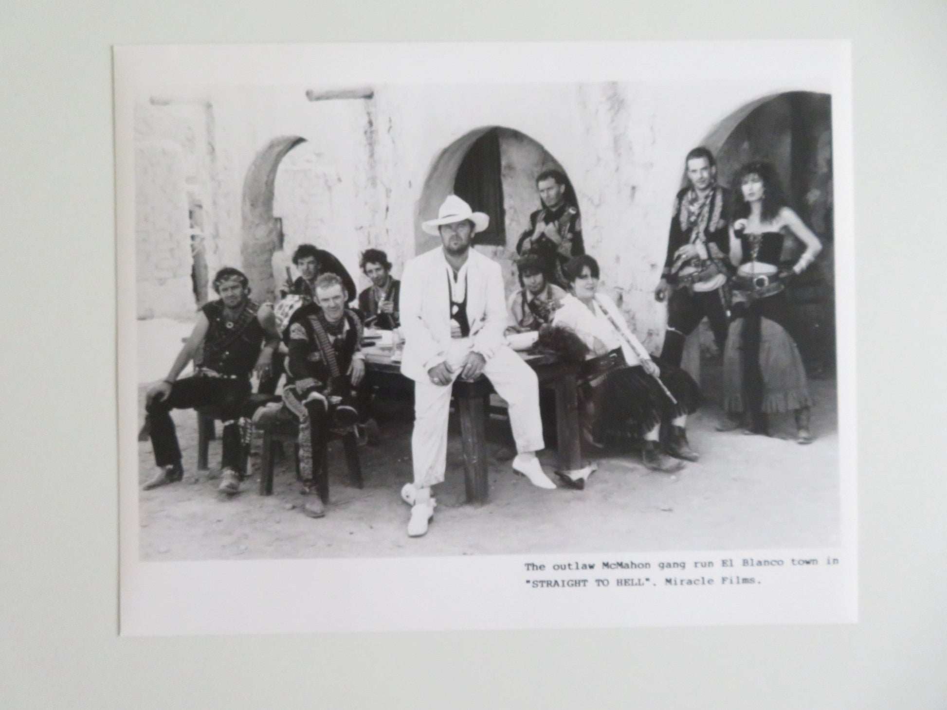 STRAIGHT TO HELL MOVIE STILL PHOTO LOT OF 9 DENNIS HOPPER GRACE JONES POGUES '87 - Rendezvous Cinema