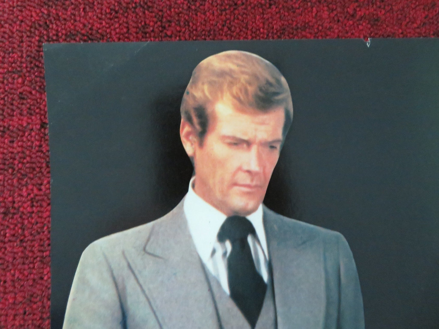 STREET PEOPLE ITALIAN POSTER ROLLED ROGER MOORE STACY KEACH 1976 Movie posters