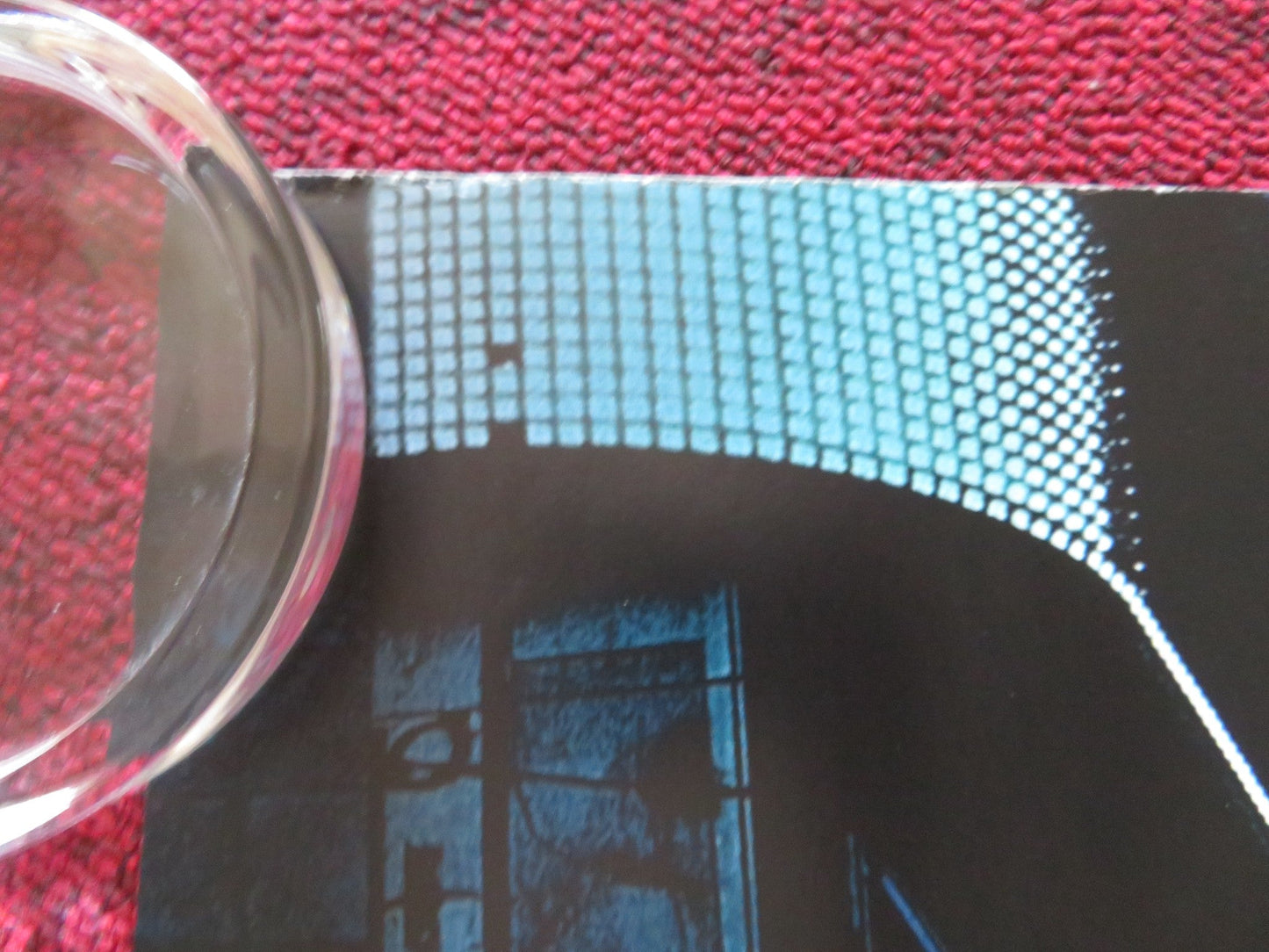 SURROGATES UK QUAD ROLLED POSTER BRUCE WILLIS RADHA MITCHELL 2009 Rendezvous Cinema Movie posters