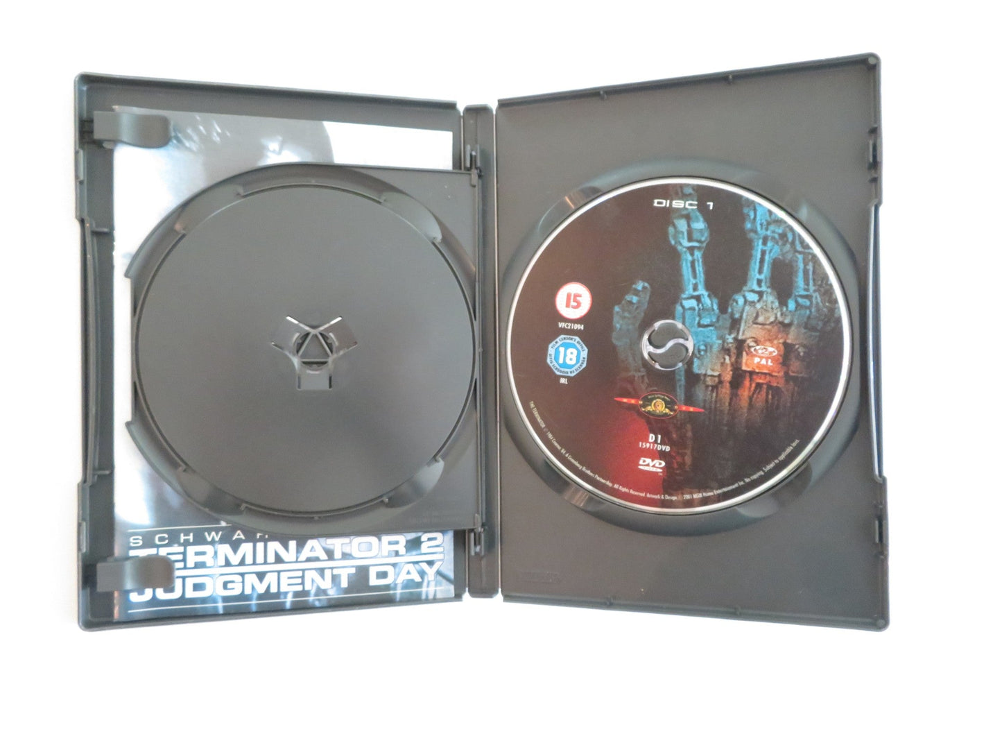 TERMINATOR 2: JUDGEMENT DAY - ULTIMATE EDITION (DVD) 1991 REGION 2 Rendezvous Cinema Movie posters