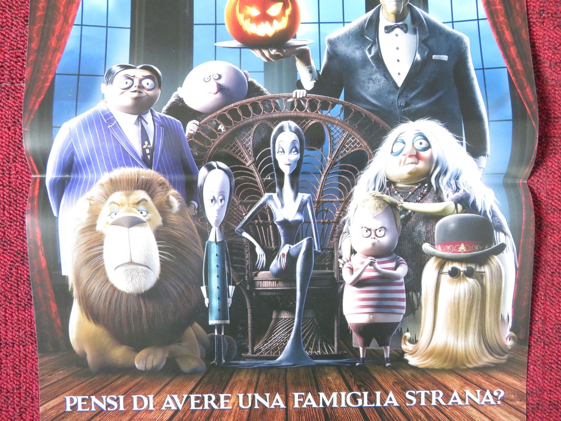 THE ADDAMS FAMILY ITALIAN LOCANDINA POSTER OSCAR ISAAC CHARLIZE THERON 2019 Rendezvous Cinema Movie posters