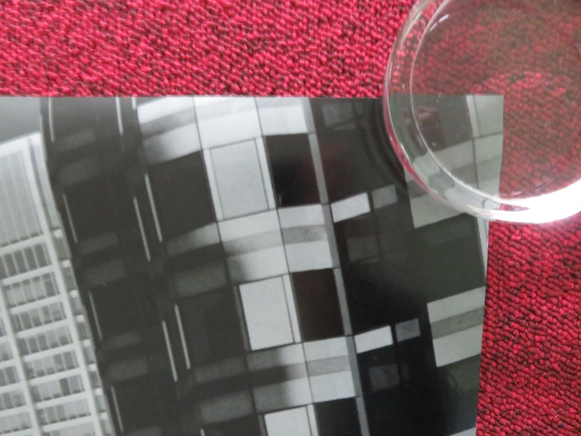 THE ADJUSTMENT BUREAU US ONE SHEET ROLLED POSTER MATT DAMON EMILY BLUNT 2011 Movie posters