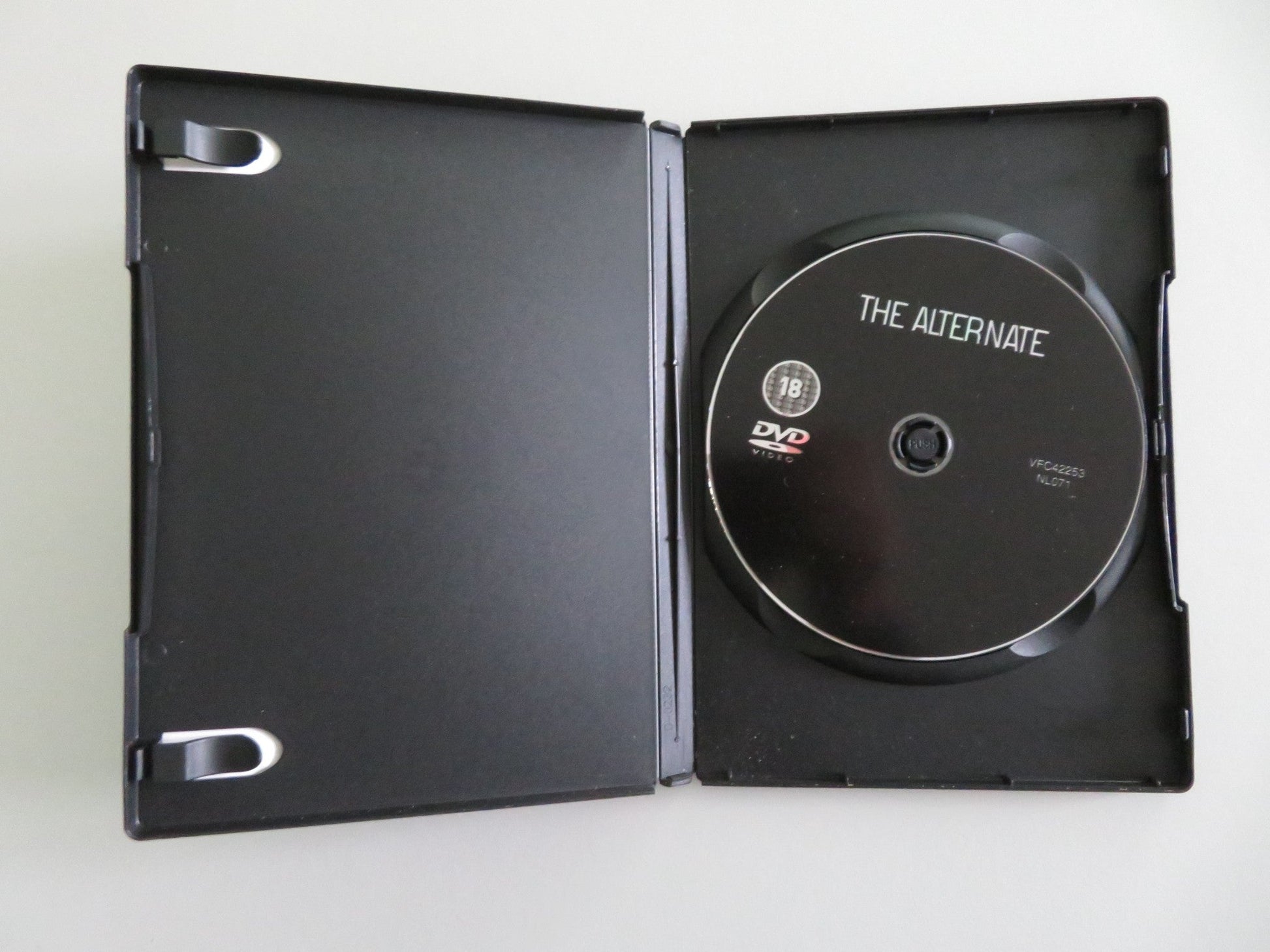 THE ALTERNATE (DVD) MICHAEL MADSEN ERIC ROBERTS 2000 REGION 0 Movie posters