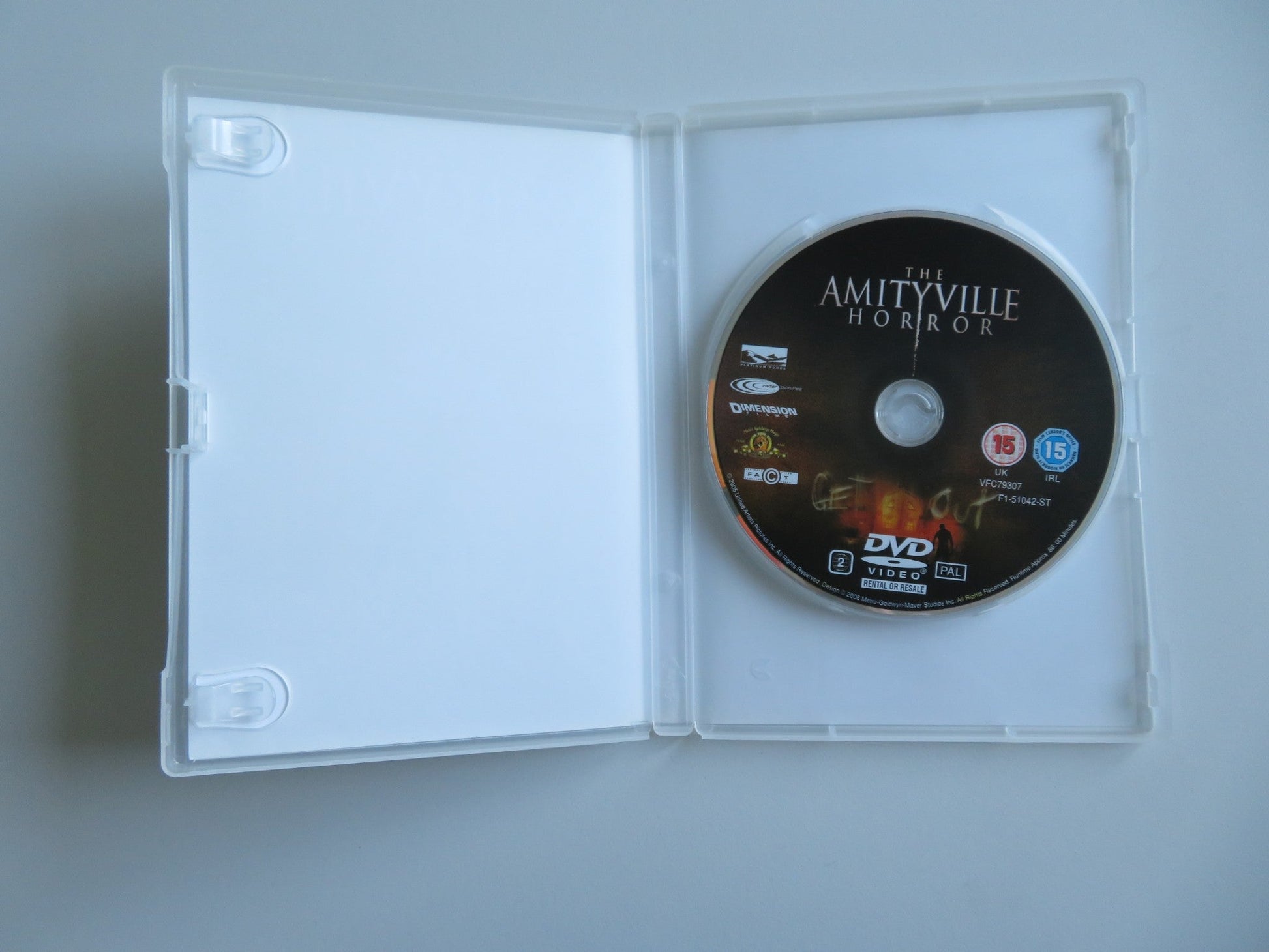 THE AMITYVILLE HORROR (DVD) RYAN REYNOLDS MELISSA GEORGE 2005 REGION 2 - Rendezvous Cinema