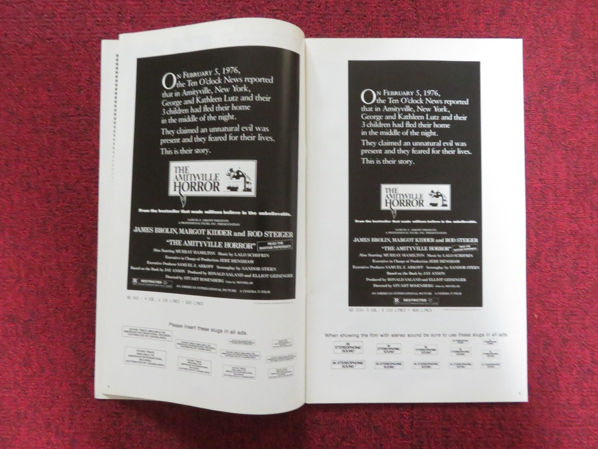 THE AMITYVILLE HORROR UNCUT PRESS BOOK JAMES BROLIN MARGOT KIDDER 1979 Rendezvous Cinema Movie posters