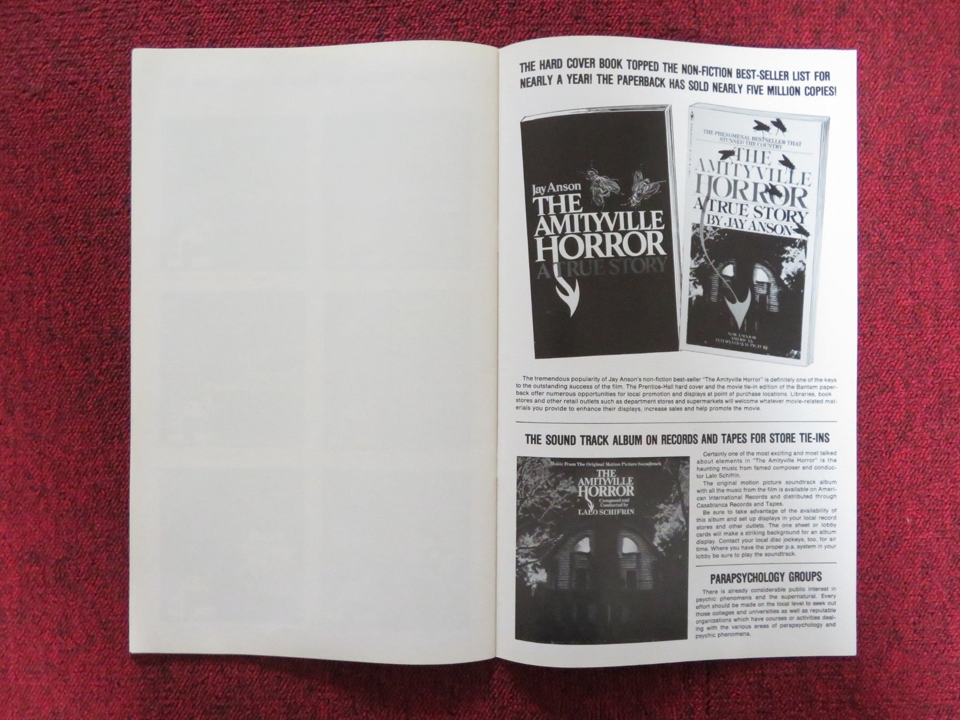 THE AMITYVILLE HORROR UNCUT PRESS BOOK JAMES BROLIN MARGOT KIDDER 1979 Rendezvous Cinema Movie posters