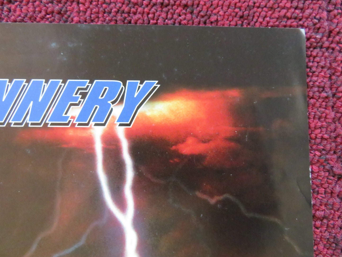 THE AVENGERS VHS VIDEO POSTER UMA THURMAN RALPH FIENNES 1998 Rendezvous Cinema Movie posters