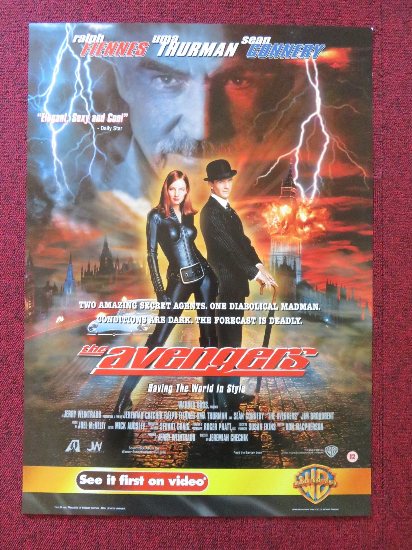 THE AVENGERS VHS VIDEO POSTER UMA THURMAN RALPH FIENNES 1998 Rendezvous Cinema Movie posters