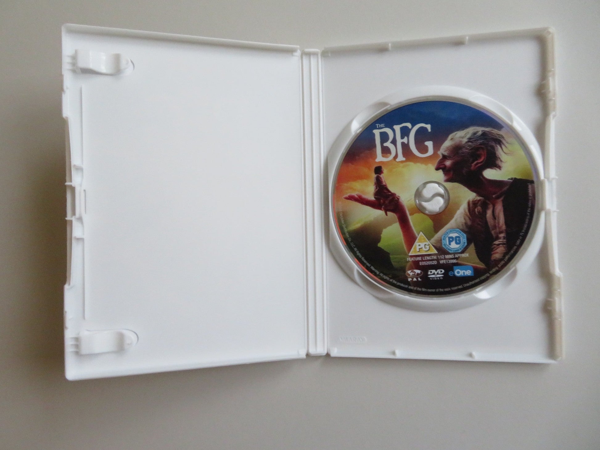 THE BFG (DVD) MARK RYLANCE RUBY BARNHILL 2016 REGION 2 - Rendezvous Cinema