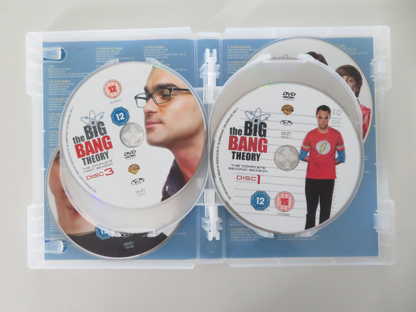 The Big Bang Theory Seasons 1-3 (DVD BoxSet) Jim Parsons Galecki 2007 Region 2 Movie posters