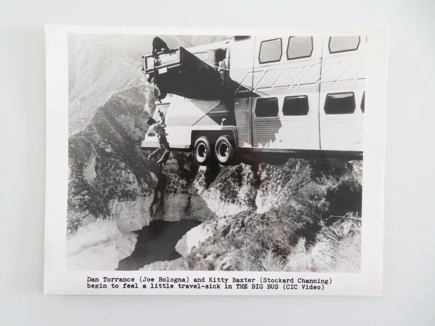 THE BIG BUS MOVIE STILL PHOTO JOSEPH BOLOGNA STOCKARD CHANNING 1976 Movie posters