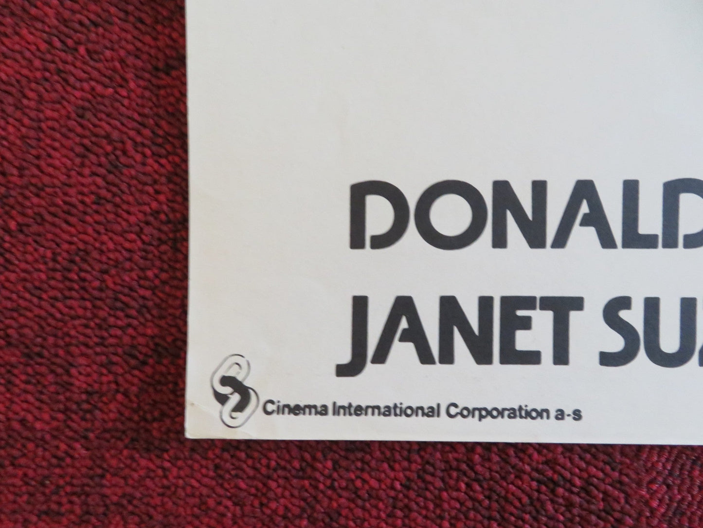 THE BLACK WINDMILL DANISH POSTER ROLLED MICHAEL CAINE DONALD PLEASENCE 1974 Rendezvous Cinema Movie posters