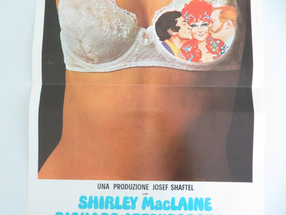 The Bliss of Mrs. Blossom Italian Locandina Poster MacLaine Attenborough 1968 Movie posters