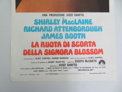 The Bliss of Mrs. Blossom Italian Locandina Poster MacLaine Attenborough 1968 Movie posters