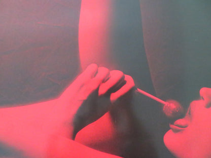 THE CENTER OF THE WORLD US ONE SHEET ROLLED POSTER PETER SARSGAARD 2001 Rendezvous Cinema Movie posters